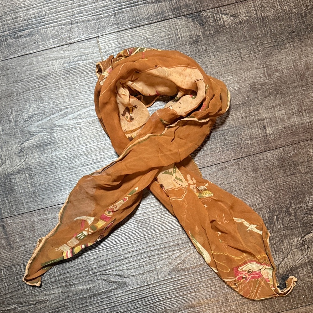 Vintage Map Print Scarf of Canada - Picture 6 of 6
